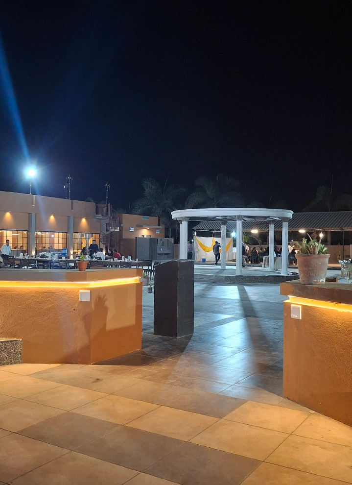garden restaurant 6